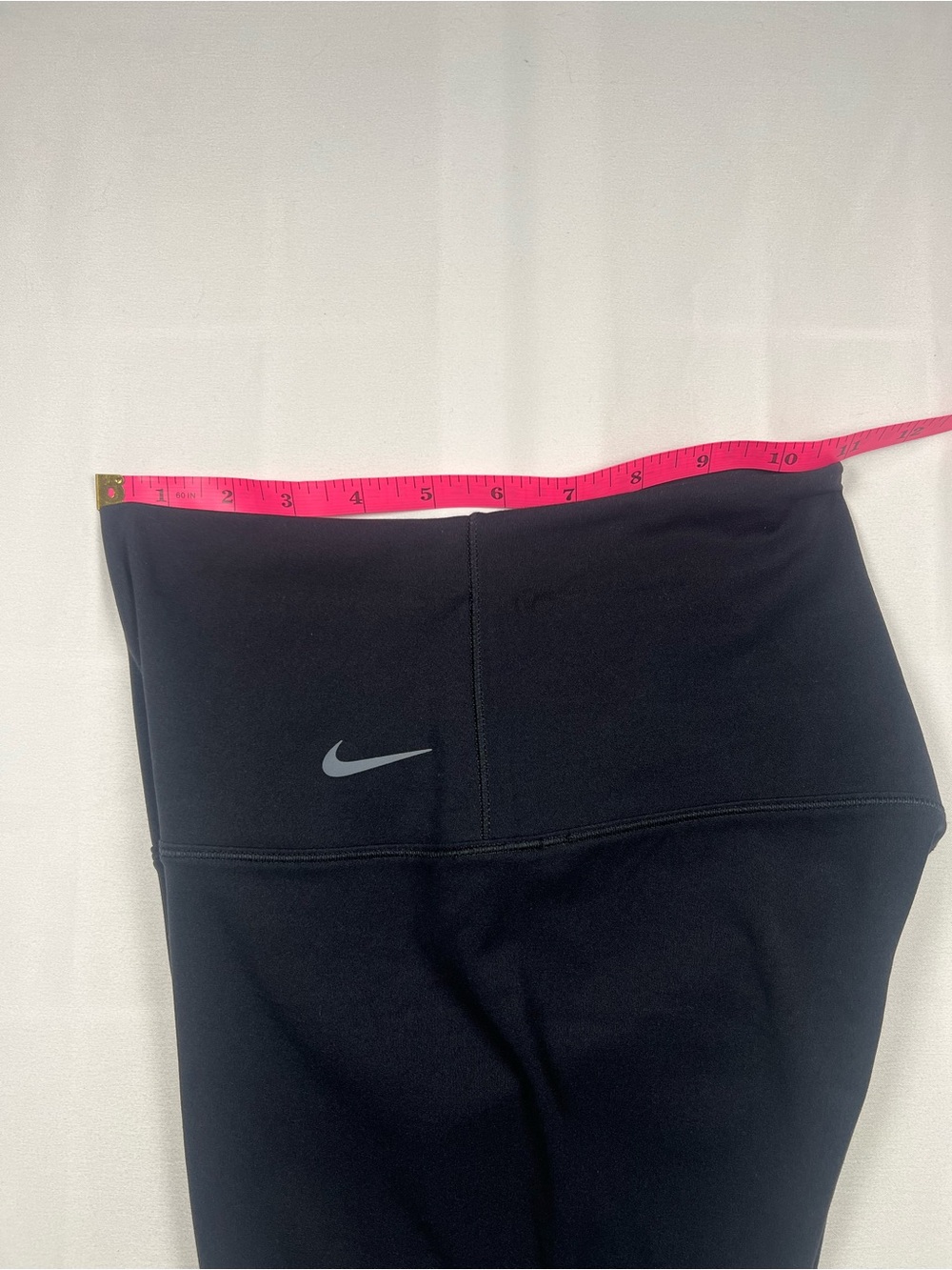 Nike Women’s Highwaist Zenvy Dri-Fit 8” Biker Short - Picture 11 of 14